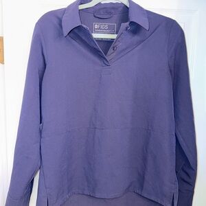 Women’s long sleeve figs navy blue top